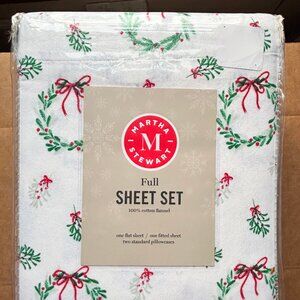 Martha Stewart Winter Wonderland Christmas Wreath Full Size Flannel Sheet Set